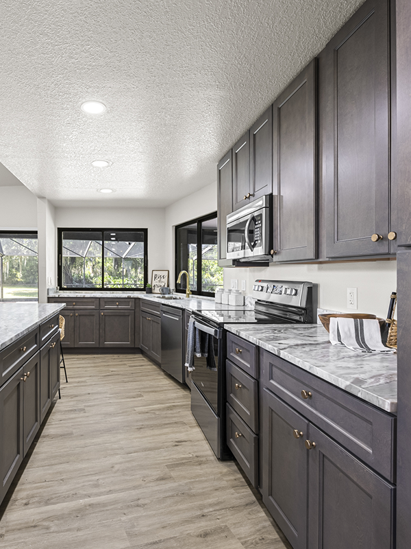 Kitchen remodels by Luxury Remodel, Cocoa Beach, Florida