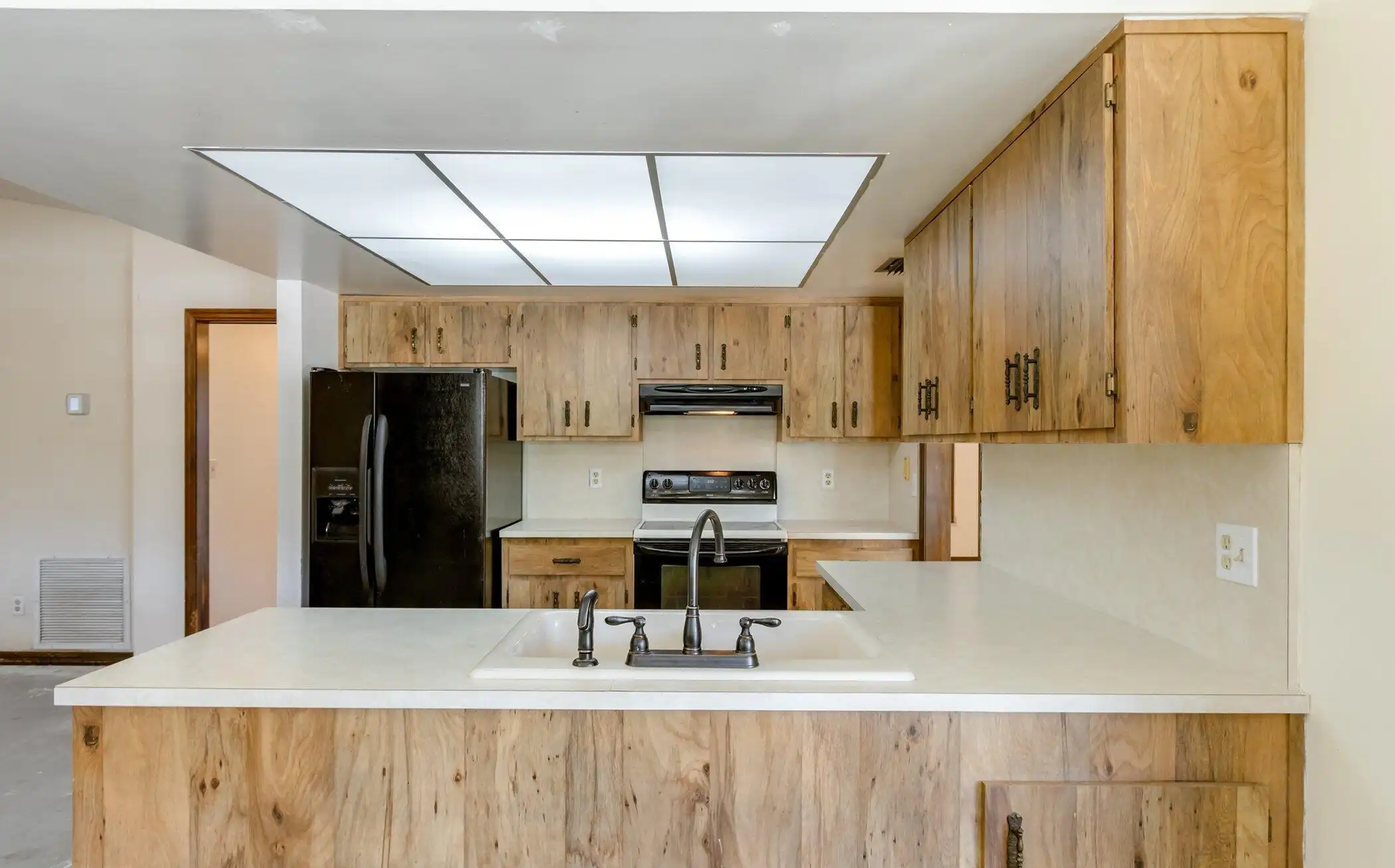 4 Judy Court Kitchen Before — Appliance Wall